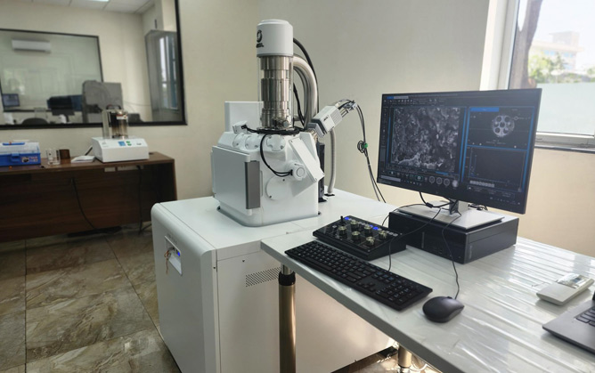 Enhancing India R&D expertise with latest Scanning Electron Microscope 