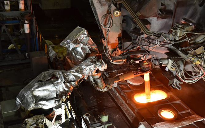 Revolutionizing Steel Production with Robotics